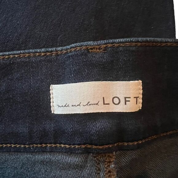 NWT! Loft dark wash belted jeans. Size 2P - Picture 4 of 9